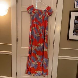Tropical print smocked maxi dress by Lulu’s.  Size L.